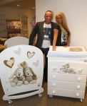 Etten-Leur, 28 Februari 2015
Opening Babyspeciaalzaak 't Gouden Koetsje van Nathalie Dieguez
Opening werd verricht door Barbie ( Samantha v d Plas en Michael v d Plas)