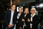 Heteren 12 maart 2015
Ladies night bij porsche centrum Gelderland.
Bartina Koeman met moeder en kinderen Tim en Debbie