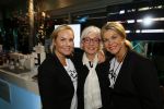 Heteren 12 maart 2015
Ladies night bij porsche centrum Gelderland.
Bartina Koeman met moeder en kinderen Tim en Debbie