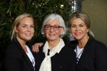 Heteren 12 maart 2015
Ladies night bij porsche centrum Gelderland.

Bartina Koeman met moeder en dochter Debbie