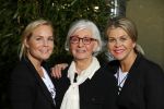 Heteren 12 maart 2015
Ladies night bij porsche centrum Gelderland.

Bartina Koeman met moeder en dochter Debbie