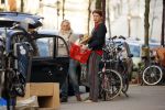 Amsterdam 7 maart 2015
Bas v Veggel en de ouders van Lieke v Lexmond bij verhuizen naar het nieuwe huis van Lieke en Bas