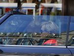 Amsterdam 11 maart 2015    
Caroline Tensen in haar mini cooper cabrio.