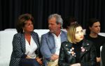 Amsterdam 8 maart 2015
Modeshow Paul Schulten in het Okura.
oa aanwezig Christine Kroonenberg met vriend Christina Curry Hank Heijn Geert ( vriend Edgar Vos) Harrie Mens met zijn buurvrouw en dochter Suze.
