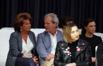 Amsterdam 8 maart 2015
Modeshow Paul Schulten in het Okura.
oa aanwezig Christine Kroonenberg met vriend Christina Curry Hank Heijn Geert ( vriend Edgar Vos) Harrie Mens met zijn buurvrouw en dochter Suze.
