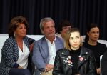 Amsterdam 8 maart 2015
Modeshow Paul Schulten in het Okura.
oa aanwezig Christine Kroonenberg met vriend Christina Curry Hank Heijn Geert ( vriend Edgar Vos) Harrie Mens met zijn buurvrouw en dochter Suze.
