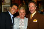 Rotterdam 30 juni 2002

Corry v Gorp 60 jaar surpriseparty
Corry met Jos Brink Frank Sanders Gerard Joling en Lee Towers

Peter Smulders bv