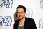 Amsterdam 9 maart 2015
Premiere Sergio Herman in het eye theater. Ellemieke Vermolen en hun zoons zijn er ook bij.
Dinand Woesthoff