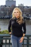 Amsterdam 13 maart 2015
Graciela l'Ami met haar boek over haar leven met Fernando Ricksen in het Amstel hotel.
Ook haar vriend en zoon zijn aanwezig.