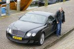 Volendam 5 maart 2015  
Jaap Buijs arriveert in zijn Bentley op de dijk