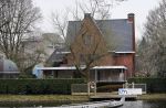 Amsterdam 15 maart 2015
Jaap v Zweden is zijn huis aan het water/gracht aan het verbouwen.