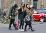 Amsterdam 30 maart 2015  
Jorinde Moll met kinderen op de cornelis schuytstraat