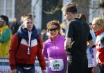 Den Haag 8 maart 2015Katja Schuurman loopt de city pier city loop CPC van 10 km voor haar tv programma. Marco Koers vergezelt haar.