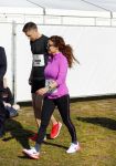 Den Haag 8 maart 2015Katja Schuurman loopt de city pier city loop CPC van 10 km voor haar tv programma. Marco Koers vergezelt haar.
