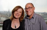 Amsterdam 24 maart 2015
presentatie het grote songfestival boek door Richard v d Crommert en Dave Boomkens in het double three hotel.
Lenny Kuhr met partner