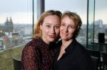 Amsterdam 24 maart 2015
presentatie het grote songfestival boek door Richard v d Crommert en Dave Boomkens in het double three hotel. Michelle Courtens met partner