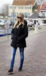 Volendam 5 maart 2014
Presentatie 100% NL Magazine ism postcodeloterij bij old Dutch.
Monique Smit zwanger op de dijk