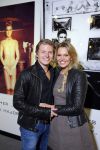 Alphen aan de Rijn 28 februari 2015
Opening expositie Myrthe Mylius. Vriend Thomas Berge en zoontje Jack zijn natuurlijk aanwezig.