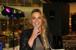 Alphen aan de Rijn 28 februari 2015
Opening expositie Myrthe Mylius. Vriend Thomas Berge en zoontje Jack zijn natuurlijk aanwezig.