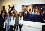 Alphen aan de Rijn 28 februari 2015
Opening expositie Myrthe Mylius. Vriend Thomas Berge en zoontje Jack zijn natuurlijk aanwezig.