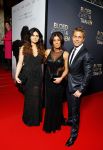 Amsterdam 30 maart 2015
Premiere Bloed zweet en tranen (film over het leven van Andre Hazes) in Tuschinski.
rachel Hazes met Roxeanne Hazes en vriend en Dre Hazes en vriendin