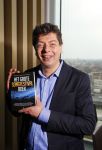 Amsterdam 24 maart 2015
presentatie het grote songfestival boek door Richard v d Crommert en Dave Boomkens in het double three hotel