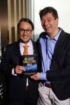 Amsterdam 24 maart 2015
presentatie het grote songfestival boek door Richard v d Crommert en Dave Boomkens in het double three hotel