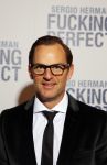 Amsterdam 9 maart 2015
Premiere Sergio Herman in het eye theater. Ellemieke Vermolen en hun zoons zijn er ook bij.
Ronald de Boer