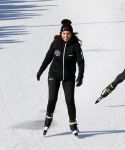 Biddinghuizen 8 maart 2015
Rosanna Kluivert schaatst mee voor de hollandse 100. een initiatief van Prins Bernhard jr