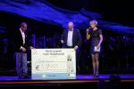 Hilversum 26 maart 2015
Gala stichting hulphond in studio 21. Eric Bouwer en Rudolph Strickwold en Anita Witzier