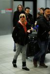Schiphol 26 maart 2015
Samantha Fox arriveert op schiphol. Varol Porsemay haalt haar op