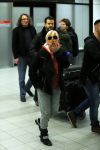 Schiphol 26 maart 2015
Samantha Fox arriveert op schiphol. Varol Porsemay haalt haar op