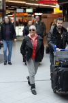 Schiphol 26 maart 2015
Samantha Fox arriveert op schiphol. Varol Porsemay haalt haar op
