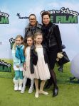 Amsterdam 22 maart 2015
Premiere Shaun het schaap in Tuschinski.
Suzanne Klemann met partner en dochter
