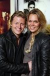 Alphen aan de Rijn 28 februari 2015
Opening expositie Myrthe Mylius. Vriend Thomas Berge en zoontje Jack zijn natuurlijk aanwezig.