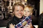 Alphen aan de Rijn 28 februari 2015
Opening expositie Myrthe Mylius. Vriend Thomas Berge en zoontje Jack zijn natuurlijk aanwezig.