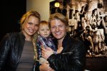 Alphen aan de Rijn 28 februari 2015
Opening expositie Myrthe Mylius. Vriend Thomas Berge en zoontje Jack zijn natuurlijk aanwezig.