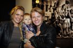 Alphen aan de Rijn 28 februari 2015
Opening expositie Myrthe Mylius. Vriend Thomas Berge en zoontje Jack zijn natuurlijk aanwezig.