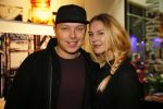 Alphen aan de Rijn 28 februari 2015
Opening expositie Myrthe Milius. Vriend Thomas Berge en zoontje Jack zijn natuurlijk aanwezig.
Tony Wyczynski (sterretje) met vriendin