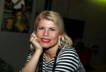 Amsterdam 11 april 2016
Castpresenatie we want more,
Niemand minder dan Petra Laseur, Angela Groothuizen, Carolina Mout, Wimie Wilhelm, Tina de Bruin,  Anne-Marie Jung, Peggy Vrijens, Elise Schaap, Sytske van der Ster, Rop Verheijen, Emma van Muiswinkel, Esther Lindenbergh en Rosanne de Wijs behoren tot de cast van We Want More!