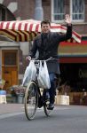 Amsterdam 23 maart 2016
Beau v Erven Dorens op de fiets in Amsterdam.