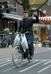 Amsterdam 23 maart 2016
Beau v Erven Dorens op de fiets in Amsterdam.