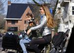 Amsterdam 12 maart 2016
Beertje v Beers met dochter op de fiets.