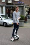 Amsterdam 6 april 2016
Bob Wisse op de nieuwst ox board.