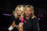 Amsterdam 30 maart 2016 
Presenatie van seksspeeltjes van Bobbi Eden. Bobbi is zwanger en haar man Mark Laurenz is ook aanwezig.