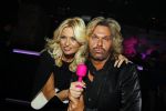 Amsterdam 30 maart 2016 
Presenatie van seksspeeltjes van Bobbi Eden. Bobbi is zwanger en haar man Mark Laurenz is ook aanwezig.