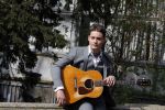 Amsterdam 9 april 2016 
Bijeenkomst van deelnemers aan het eurovision songfestival in het vondelpark.
Douwe Bob is de nederlandse inzending.