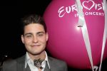 Amsterdam 9 april 2016 
Bijeenkomst van deelnemers aan het eurovision songfestival in het vondelpark.
Douwe Bob is de nederlandse inzending.