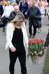 Lisse 9 april 2016
Doop van tulip Estavana Polman in de keukenhof. Estavana is de nieuwe vriendin van Rafael v d Vaart. Haar ouders zijn ook aanwezig.