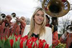 Lisse 9 april 2016
Doop van tulip Estavana Polman in de keukenhof. Estavana is de nieuwe vriendin van Rafael v d Vaart. Haar ouders zijn ook aanwezig.